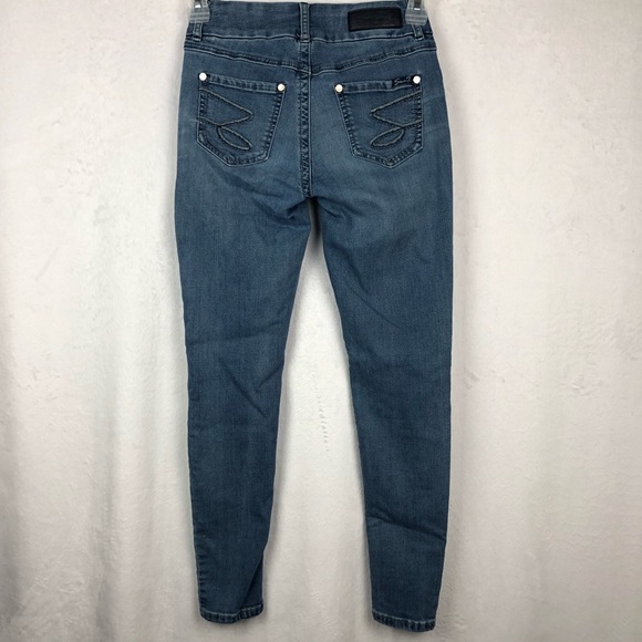 Seven7 Tummy-Less Slimming Skinny Jeans Size 4 - Picture 3 of 8